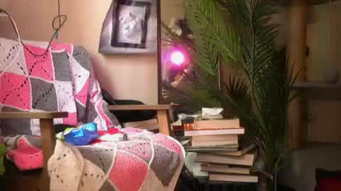 Olivka online show from August 1, 2026, 9:19 am