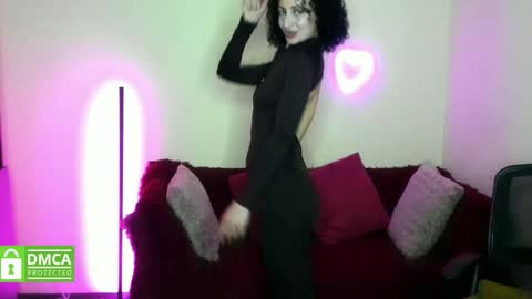 Snapshot of arianna_tifany chatting on November 4, 2025, 6:40 pm Arianna online show from November 4, 2025, 6:40 pm