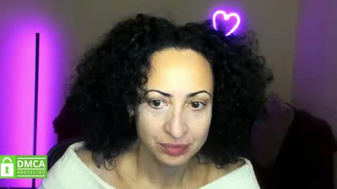 Snapshot of arianna_tifany chatting on November 22, 2025, 12:26 pm Arianna online show from November 22, 2025, 12:26 pm