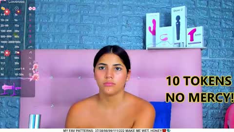 Snapshot of ariannalewis1 chatting on January 30, 2025, 12:07 am Arianna online show from January 30, 2025, 12:07 am