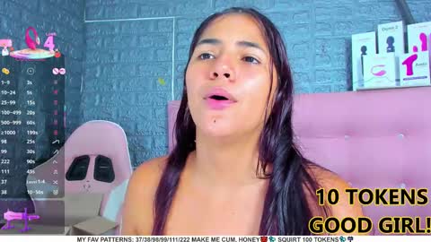 Snapshot of ariannalewis1 chatting on March 7, 2025, 2:04 am Arianna online show from March 7, 2025, 2:04 am