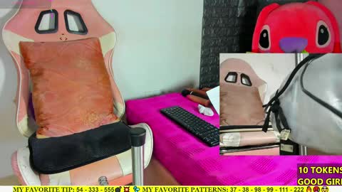 Snapshot of ariannalewis1 chatting on September 18, 2025, 6:43 pm Arianna online show from September 18, 2025, 6:43 pm