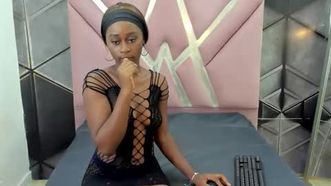 ariannawatson online show from October 21, 2025, 9:26 pm