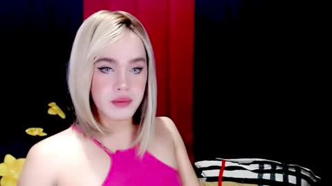 Snapshot of arianne_xoxo777 chatting on July 12, 2026, 9:33 am ARIANNE CUMS online show from July 12, 2026, 9:33 am