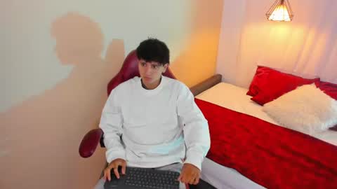 Snapshot of ariblake chatting on June 11, 2026, 11:52 am Ari and Aiden online show from June 11, 2026, 11:52 am