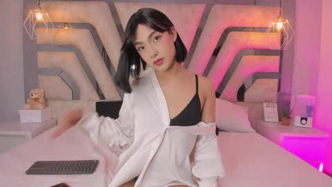 Welcome to Ari room online show from April 29, 2026, 8:04 pm