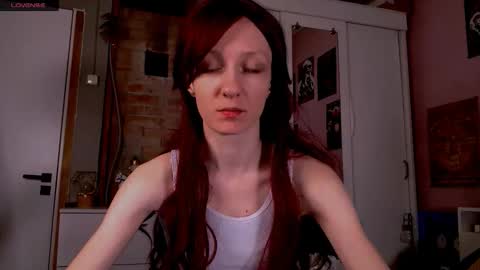 aribluush online show from December 19, 2025, 11:01 pm