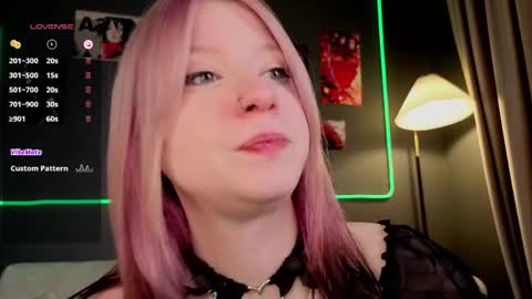 Ariel online show from May 12, 2026, 3:42 pm