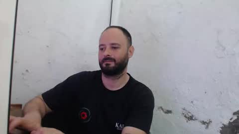 Snapshot of arield85 chatting on October 4, 2025, 2:48 pm Ariel online show from October 4, 2025, 2:48 pm