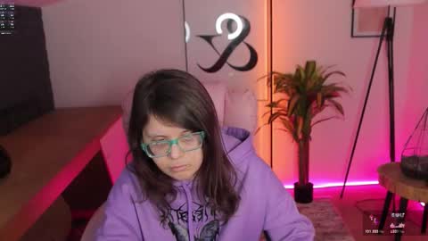 Ariell Mini online show from February 26, 2026, 7:24 pm