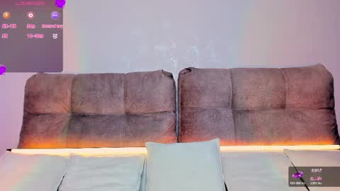 Ariella online show from April 4, 2026, 3:16 am