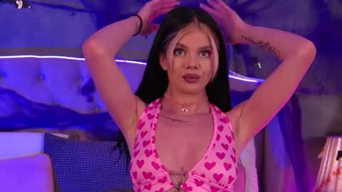 Snapshot of ariellsweety chatting on October 25, 2025, 5:08 pm Ariell online show from October 25, 2025, 5:08 pm