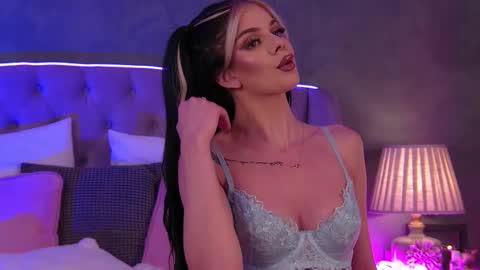 Snapshot of ariellsweety chatting on November 8, 2025, 6:29 pm Ariell online show from November 8, 2025, 6:29 pm