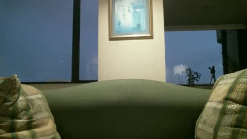 Anon online show from October 31, 2025, 11:06 pm