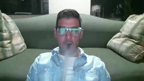 Anon online show from December 4, 2025, 4:44 am