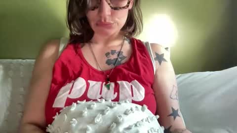 ariel  colin when hes here online show from February 19, 2026, 6:59 pm