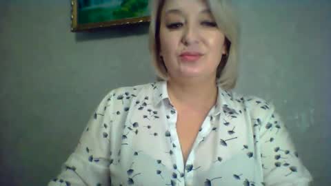 ArielXLoveresss online show from November 30, 2025, 10:19 am