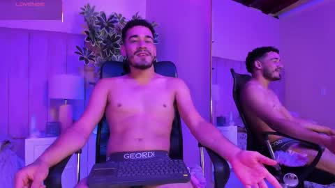 Snapshot of aries_unbound chatting on January 12, 2026, 12:54 pm ARIES online show from January 12, 2026, 12:54 pm