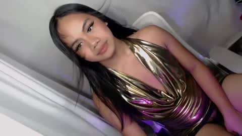 hi follow me its ARI  online show from June 18, 2026, 11:47 am