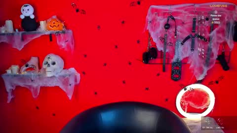 Snapshot of arina_ardeeen chatting on October 31, 2025, 5:14 pm Matilda online show from October 31, 2025, 5:14 pm