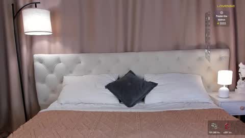 Snapshot of arina_ardeeen chatting on November 23, 2025, 3:12 pm Matilda online show from November 23, 2025, 3:12 pm