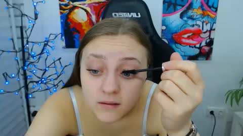 Snapshot of arinabelle chatting on November 27, 2025, 12:46 am arinabelle online show from November 27, 2025, 12:46 am