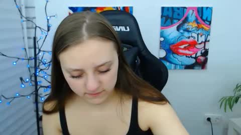 Snapshot of arinabelle chatting on December 1, 2025, 12:04 am arinabelle online show from December 1, 2025, 12:04 am