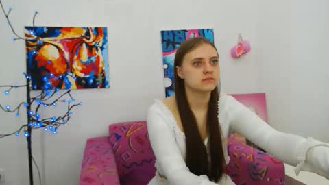 arinabelle online show from April 10, 2026, 12:49 am