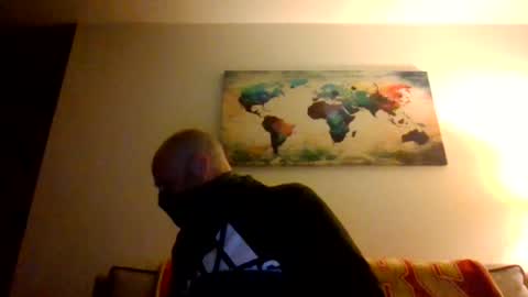 aristaeus33 online show from September 18, 2025, 5:53 am