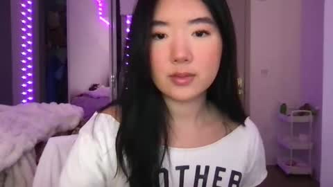 Aristan Belle online show from November 13, 2025, 3:27 am