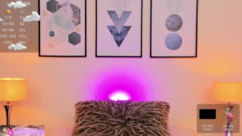   Nice to meet you  thumb up me please its important I  LOOK MY BIO DOWN online show from December 14, 2024, 2:45 am