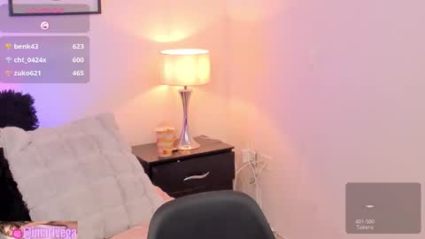   Nice to meet you  thumb up me please its important I  LOOK MY BIO DOWN online show from September 15, 2025, 9:59 pm