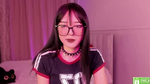 Ariya online show from April 15, 2026, 2:02 pm