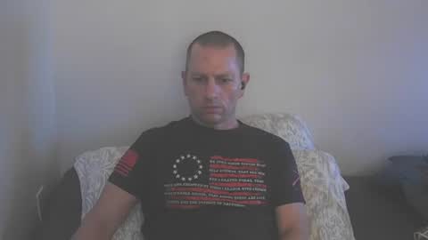 luv2benawty online show from May 15, 2026, 11:01 pm