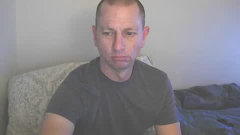 luv2benawty online show from May 23, 2026, 2:50 am