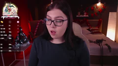 Snapshot of arizonaa_muse chatting on December 21, 2024, 12:27 pm Astrid online show from December 21, 2024, 12:27 pm