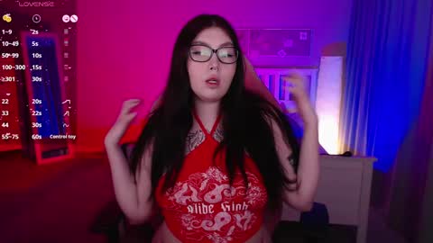 Snapshot of arizonaa_muse chatting on March 1, 2025, 12:28 am Astrid online show from March 1, 2025, 12:28 am