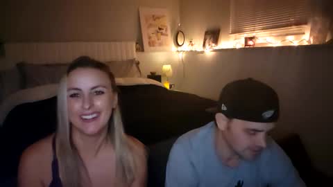 Nutter Butter online show from December 5, 2025, 3:04 am