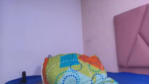 Arleth  online show from October 31, 2025, 3:07 am