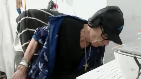 armaduradeacero online show from February 3, 2026, 6:51 am