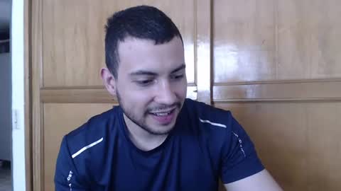 Snapshot of armando_2002 chatting on June 14, 2026, 6:10 pm ARMANDO online show from June 14, 2026, 6:10 pm