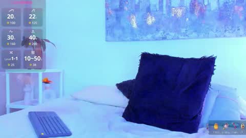   online show from November 25, 2025, 4:45 am