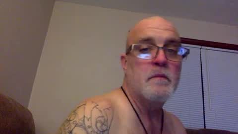 Snapshot of armyguy5311 chatting on June 9, 2026, 5:30 am armyguy5311 online show from June 9, 2026, 5:30 am
