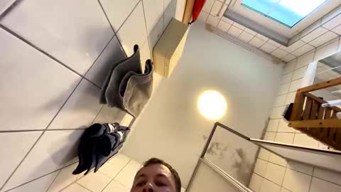 Snapshot of armyskater32 chatting on September 25, 2025, 12:31 pm armyskater32 online show from September 25, 2025, 12:31 pm