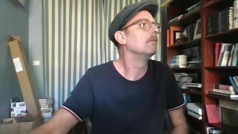 Snapshot of arn7169 chatting on April 17, 2026, 12:19 pm Arn online show from April 17, 2026, 12:19 pm