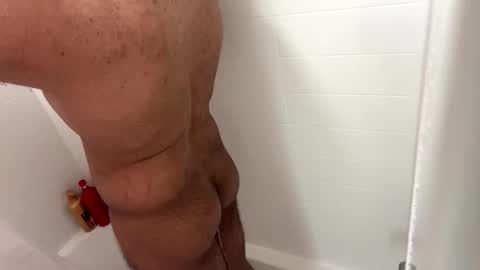 Snapshot of arnicbod chatting on November 3, 2025, 3:35 pm arnicbod online show from November 3, 2025, 3:35 pm