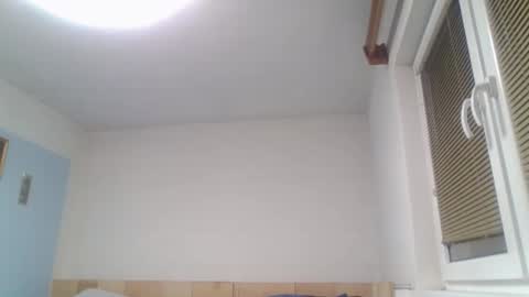 Snapshot of aromannn chatting on November 16, 2025, 5:40 pm aromannn online show from November 16, 2025, 5:40 pm