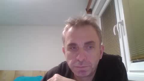 Snapshot of aromannn chatting on December 16, 2025, 4:45 pm aromannn online show from December 16, 2025, 4:45 pm