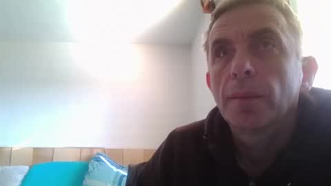 Snapshot of aromannn chatting on March 8, 2026, 9:13 am aromannn online show from March 8, 2026, 9:13 am