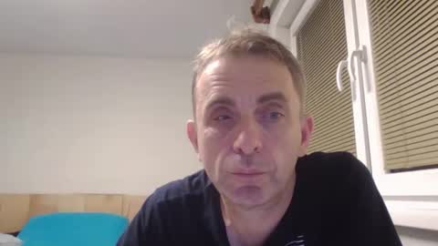 Snapshot of aromannn chatting on March 11, 2026, 6:36 pm aromannn online show from March 11, 2026, 6:36 pm